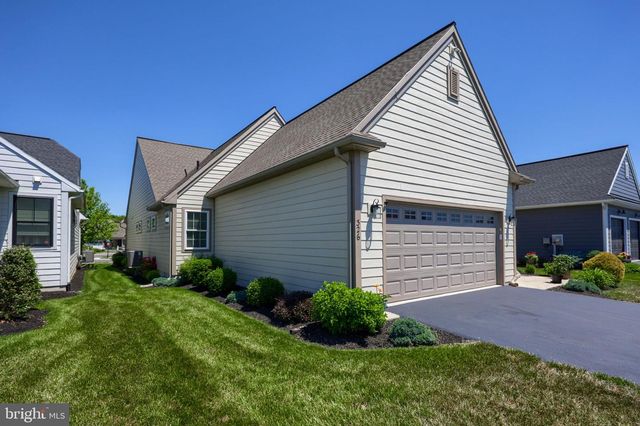 326 TRADITION LN, Ephrata, PA 17522