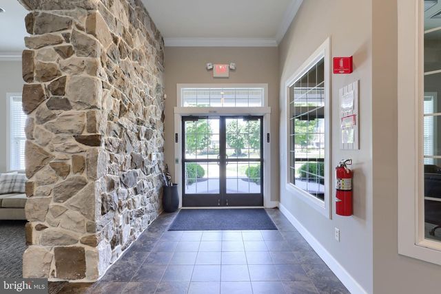 326 TRADITION LN, Ephrata, PA 17522