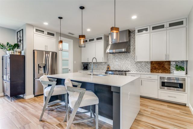 1925 California Drive 4, Dallas, TX 75204