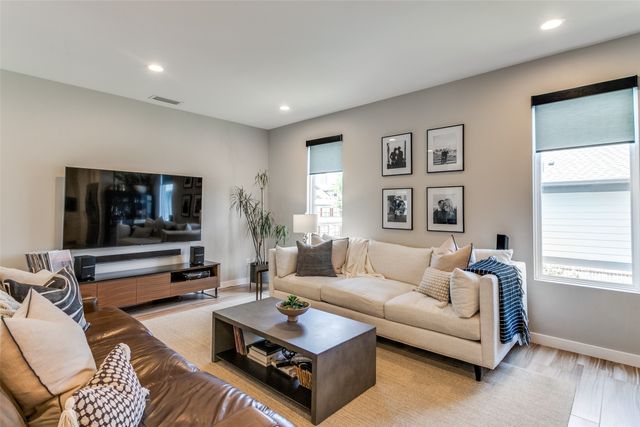 1925 California Drive 4, Dallas, TX 75204