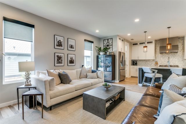 1925 California Drive 4, Dallas, TX 75204