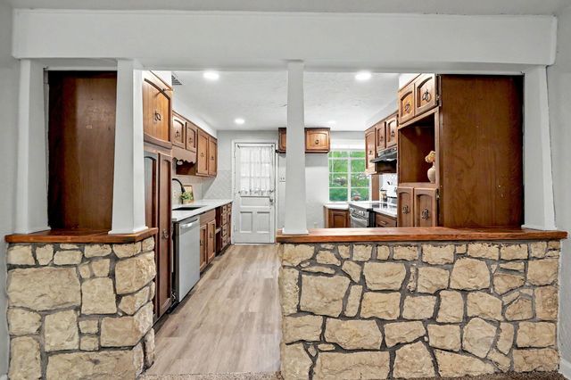 1830 S Chautauqua, Wichita, KS 67211