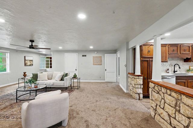 1830 S Chautauqua, Wichita, KS 67211