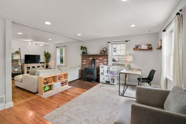 112 Myrtle Street, Ashland, MA 01721