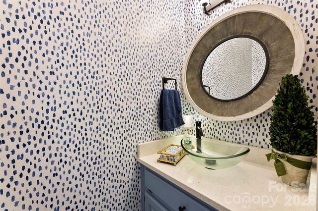 503 Bridgestone Court, Gastonia, NC 28056