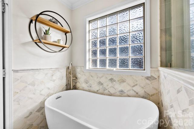 503 Bridgestone Court, Gastonia, NC 28056