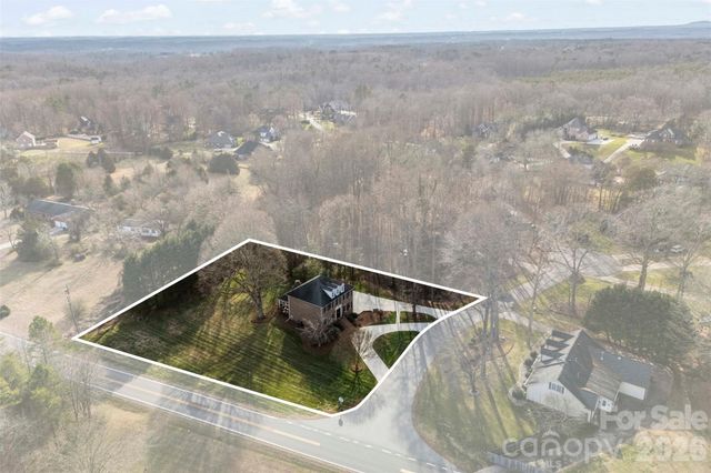 503 Bridgestone Court, Gastonia, NC 28056