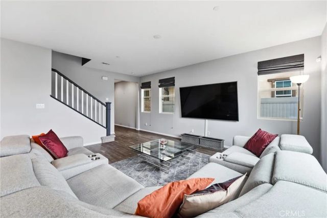 2887 Villa Catalonia Court, Corona, CA 92881