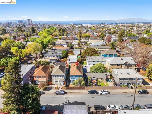 3110 California St, Berkeley, CA 94703