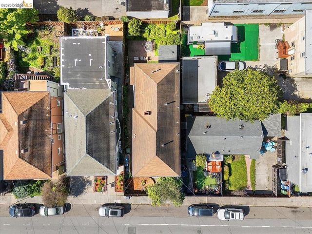 3110 California St, Berkeley, CA 94703