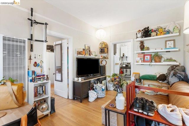 3110 California St, Berkeley, CA 94703