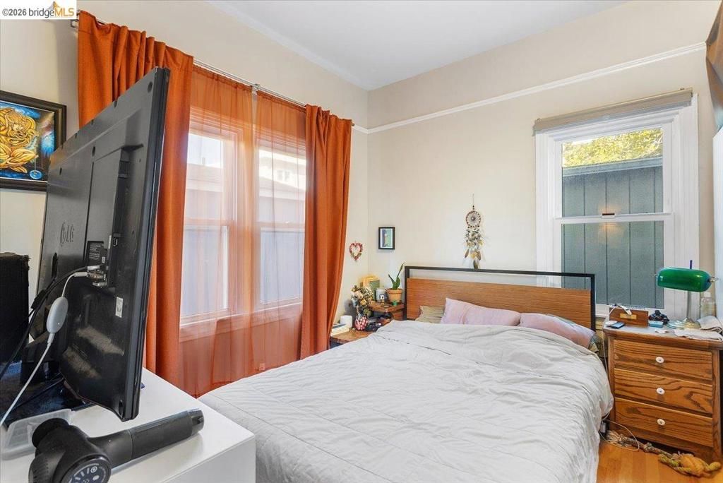 Image 12 of property listing at 3110 California St, Berkeley, CA 94703