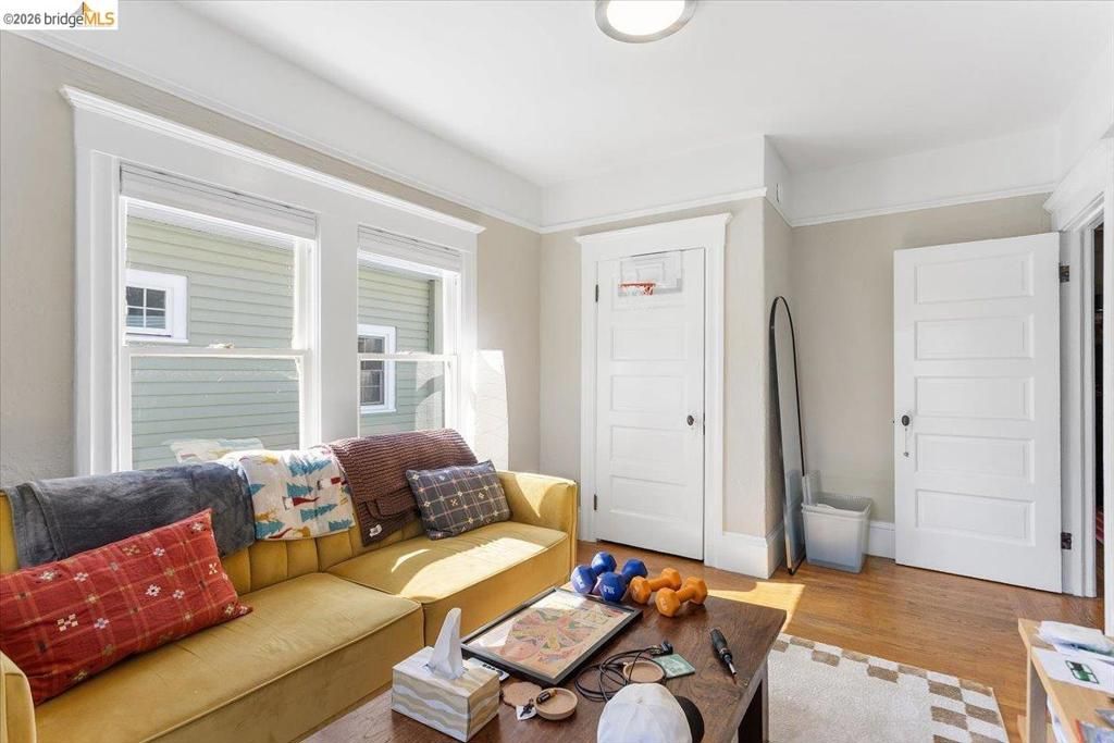 Image 16 of property listing at 3110 California St, Berkeley, CA 94703