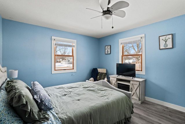 808 Manor DRIVE, Silver Lake, WI 53170