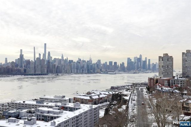 7855 Boulevard E 11E, North Bergen, NJ 07047