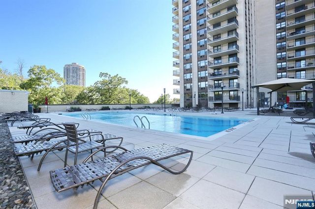 7855 Boulevard E 11E, North Bergen, NJ 07047