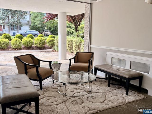 88 Clinton Place A10, Hackensack, NJ 07601