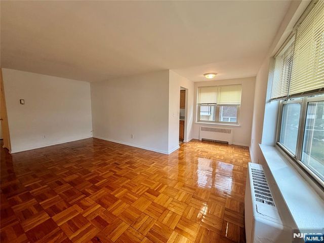 88 Clinton Place A10, Hackensack, NJ 07601