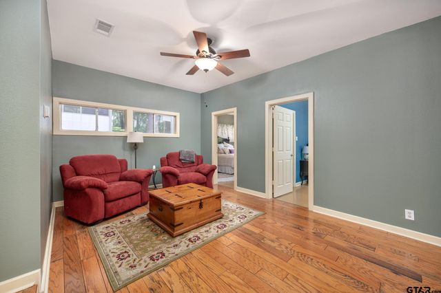 20620 W Grove Club Lake Rd, Whitehouse, TX 75791