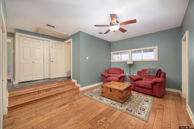 20620 W Grove Club Lake Rd, Whitehouse, TX 75791