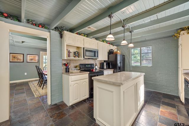20620 W Grove Club Lake Rd, Whitehouse, TX 75791