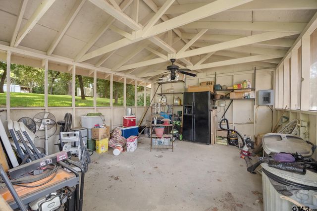 20620 W Grove Club Lake Rd, Whitehouse, TX 75791