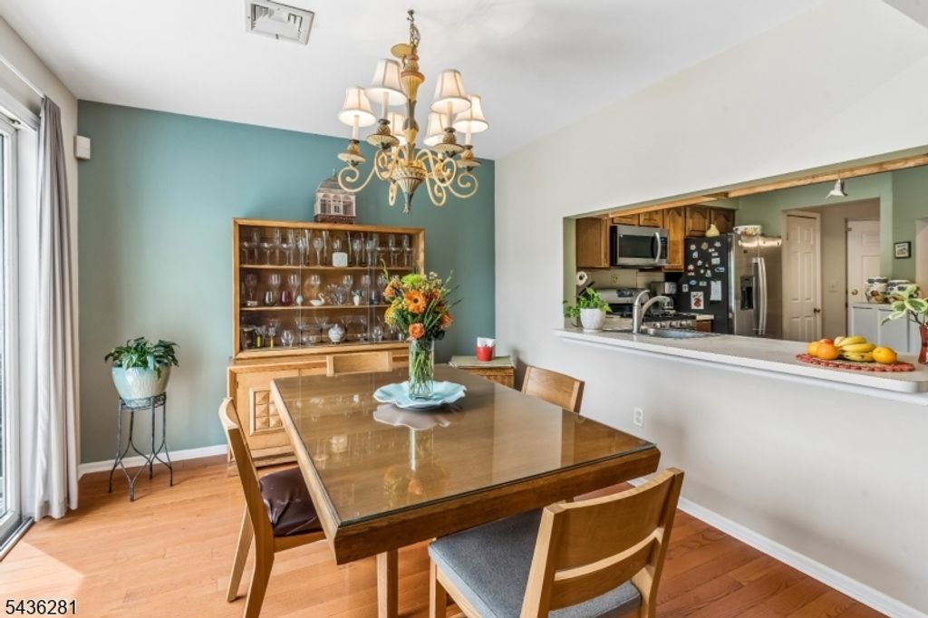 8 Quartz Ln, Paterson City, NJ 07501 — photo 4