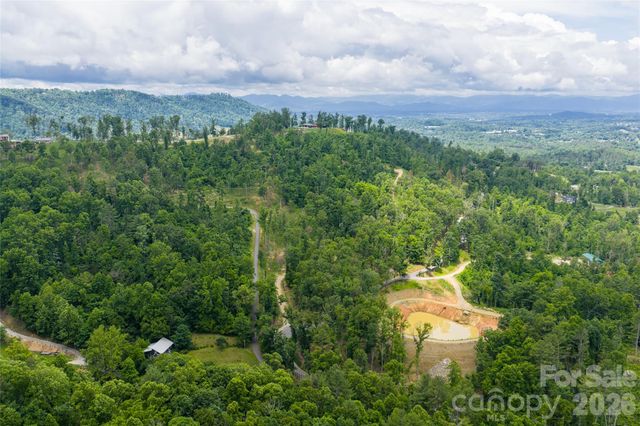 00000 Bear View Road, Weaverville, NC 28787