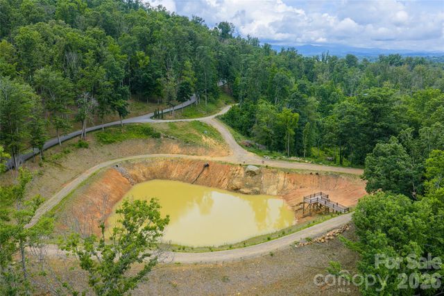 00000 Bear View Road, Weaverville, NC 28787