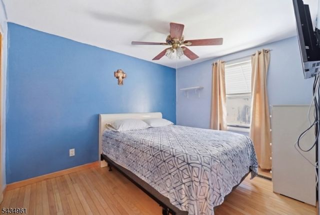 142 Pearl St, Paterson City, NJ 07501