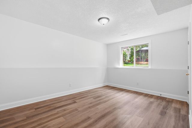 1521 Archwood Road, Hopkins, MN 55305
