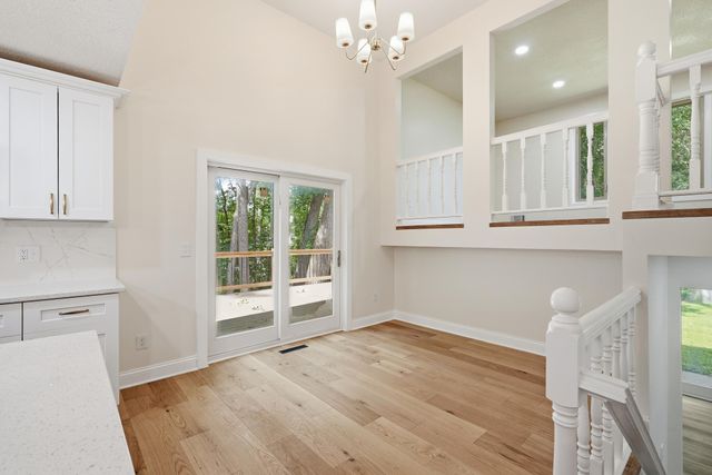 1521 Archwood Road, Hopkins, MN 55305