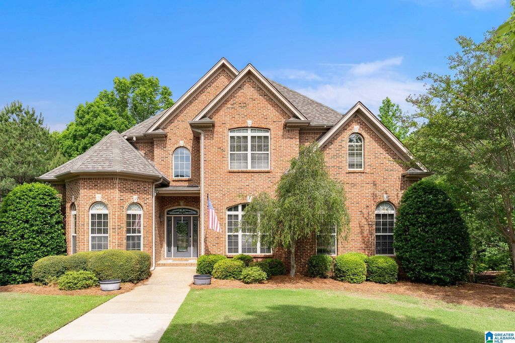 833 BALLANTRAE PARKWAY, Pelham, AL 35124