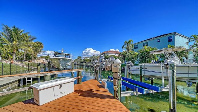 1005 BOGEY LANE, Longboat Key, FL 34228