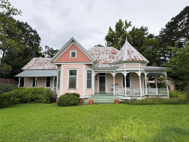 213 W Abbey Street, Livingston, TX 77351