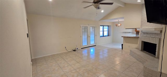 6910 Krause Drive, Houston, TX 77489