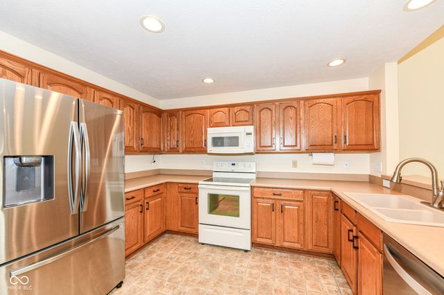 13549 Halite Lane, Fishers, IN 46038