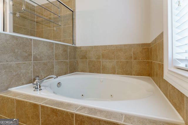 3777 Baverton Drive, Suwanee, GA 30024