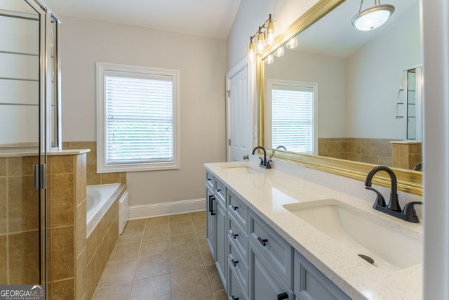 3777 Baverton Drive, Suwanee, GA 30024