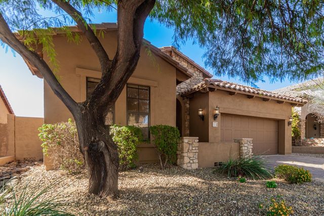 6850 E Pearl Street, Mesa, AZ 85207