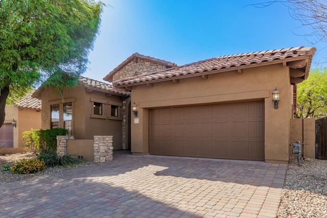6850 E Pearl Street, Mesa, AZ 85207