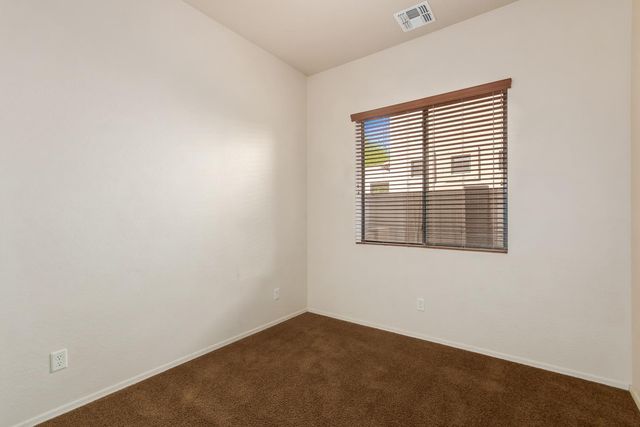 6850 E Pearl Street, Mesa, AZ 85207