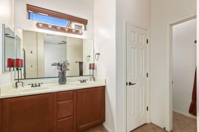 6850 E Pearl Street, Mesa, AZ 85207