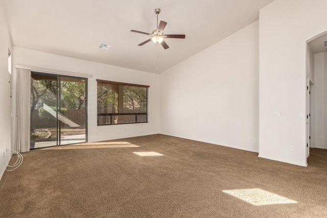 6850 E Pearl Street, Mesa, AZ 85207