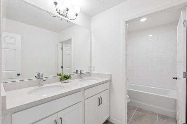 7028 ROLLING LEAF ROAD, Groveland, FL 34736