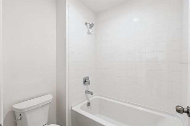 7028 ROLLING LEAF ROAD, Groveland, FL 34736