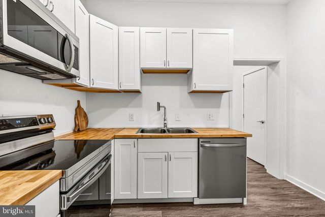216 W PENN ST, Philadelphia, PA 19144