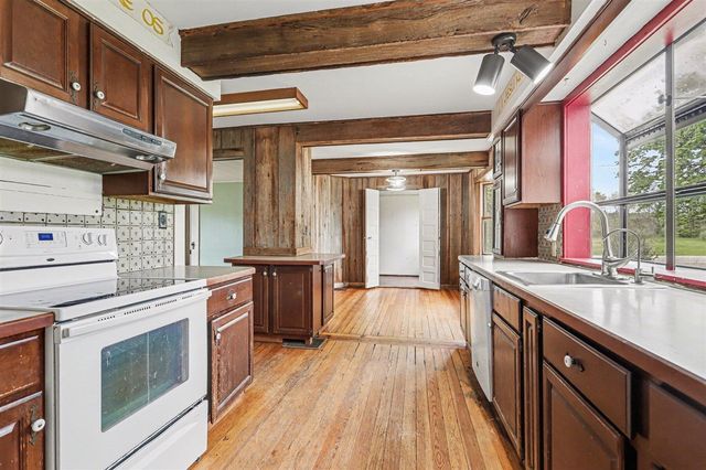 12421 E Michigan Avenue, Battle Creek, MI 49014