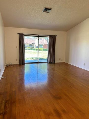 22682 VISTAWOOD Way, Boca Raton, FL 33428