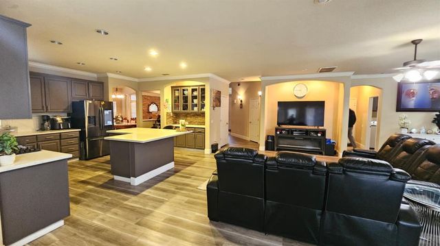 3703 Brookstone Dr, Turlock, CA 95382